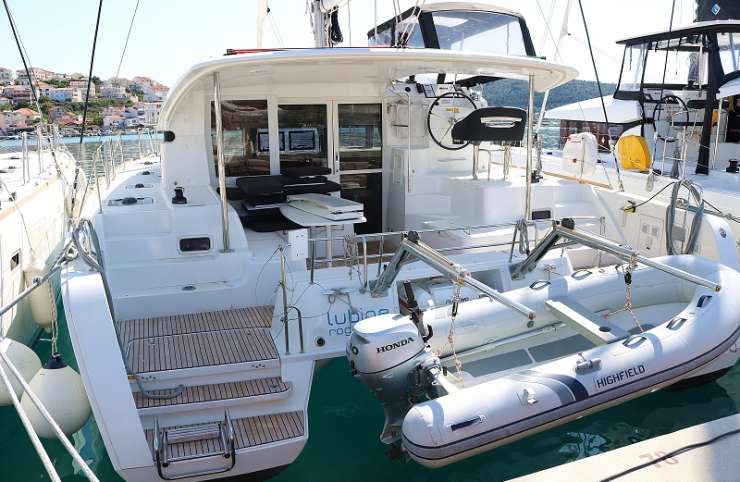 lagoon yachtcharter katamaran lubina