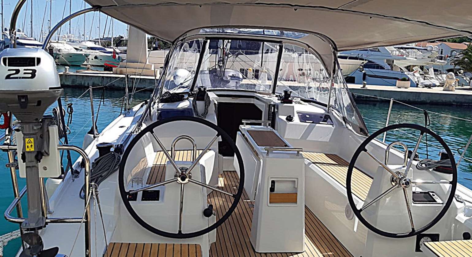 Beneteau Oceanis 34.1 “Ka Nani” (2022)