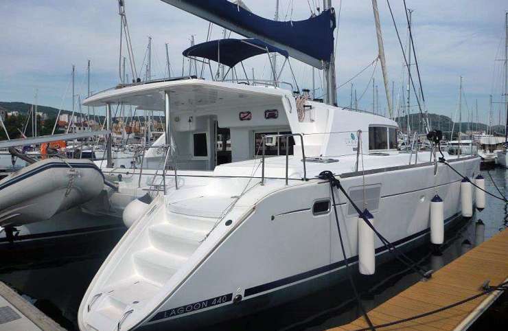 Lagoon 440 Futuna T 2009 chartern