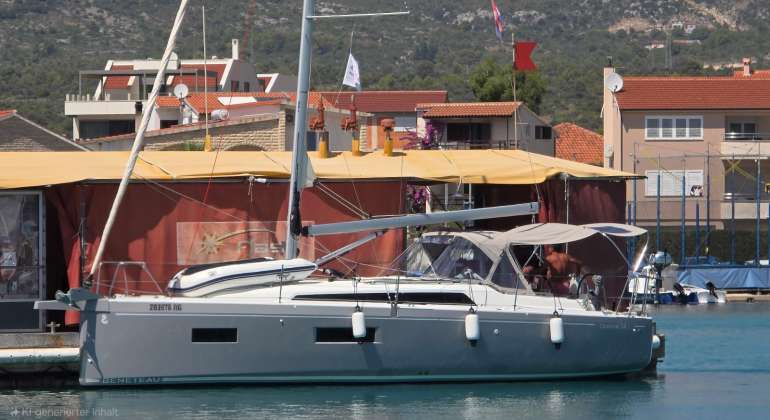 Beneteau Oceanis 34.1 „LOY“ (2024)