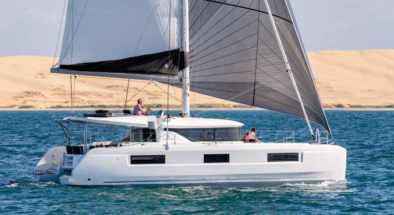 Lagoon 46 „Midlife Crisis“ (2021)