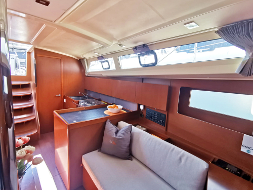 First Küche mit aufgang