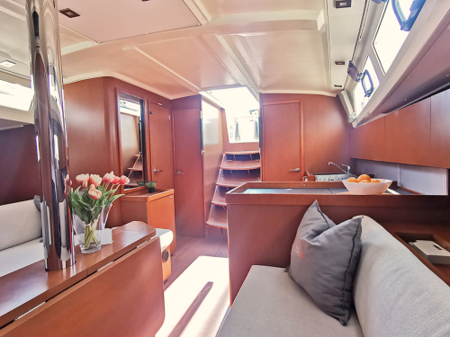 First Aufgang aus dem Salon