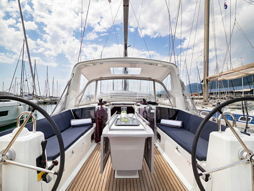 oceanis 41.1 first