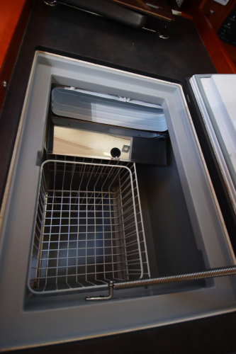 First kuehlschrank-2025