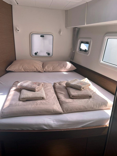 Futuna Lima 12 Doppelkabine rechts