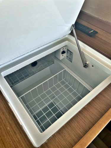 Futuna Lima 6_Toplader offen