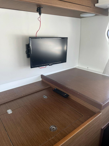 Futuna Lima 7_Fehrnseher