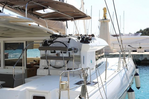 Lagoon 421_Happines Steuerplatz