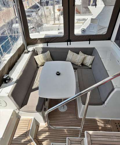 Happiness_Sitzecke draussen