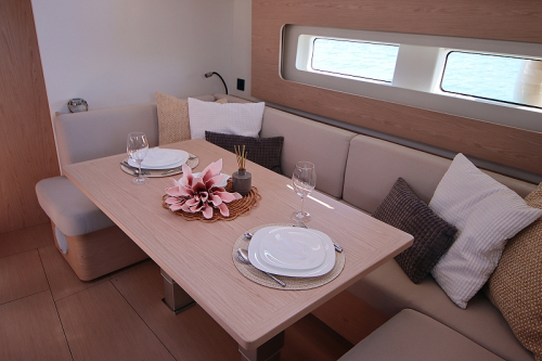 White Bird Essbereich