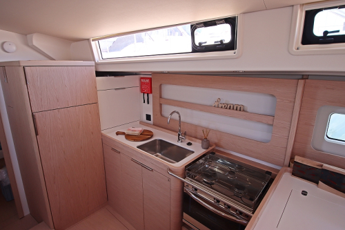 White Bird Spüle Kühlschrank