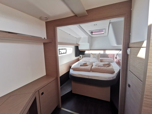 Ninoa Blick vom Gang in die Kabine