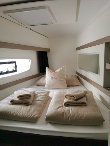 Ninoa Kabine Doppelbett