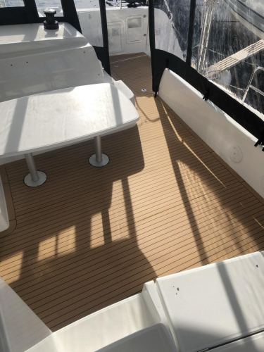 lagoon42-oceanpearl-Sitzecke teak